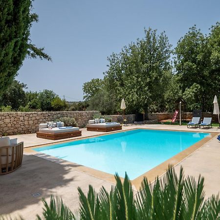 Villa Ellie - Heated Pool, Playground, Garden & Bbq! Vederoi Zewnętrze zdjęcie