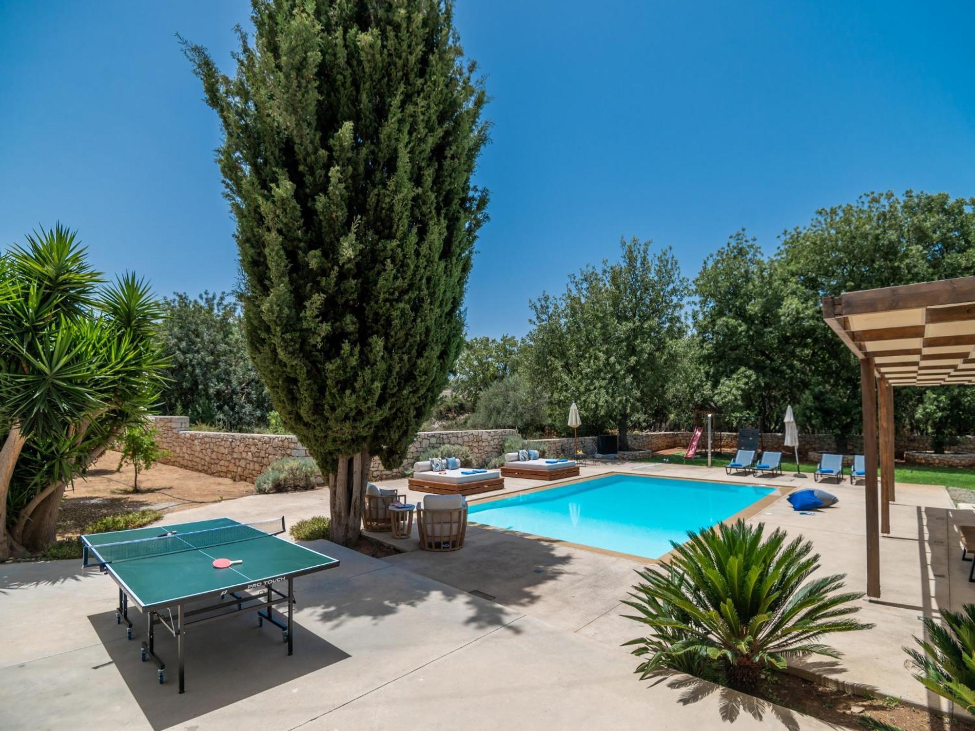 Villa Ellie - Heated Pool, Playground, Garden & Bbq! Vederoi Zewnętrze zdjęcie