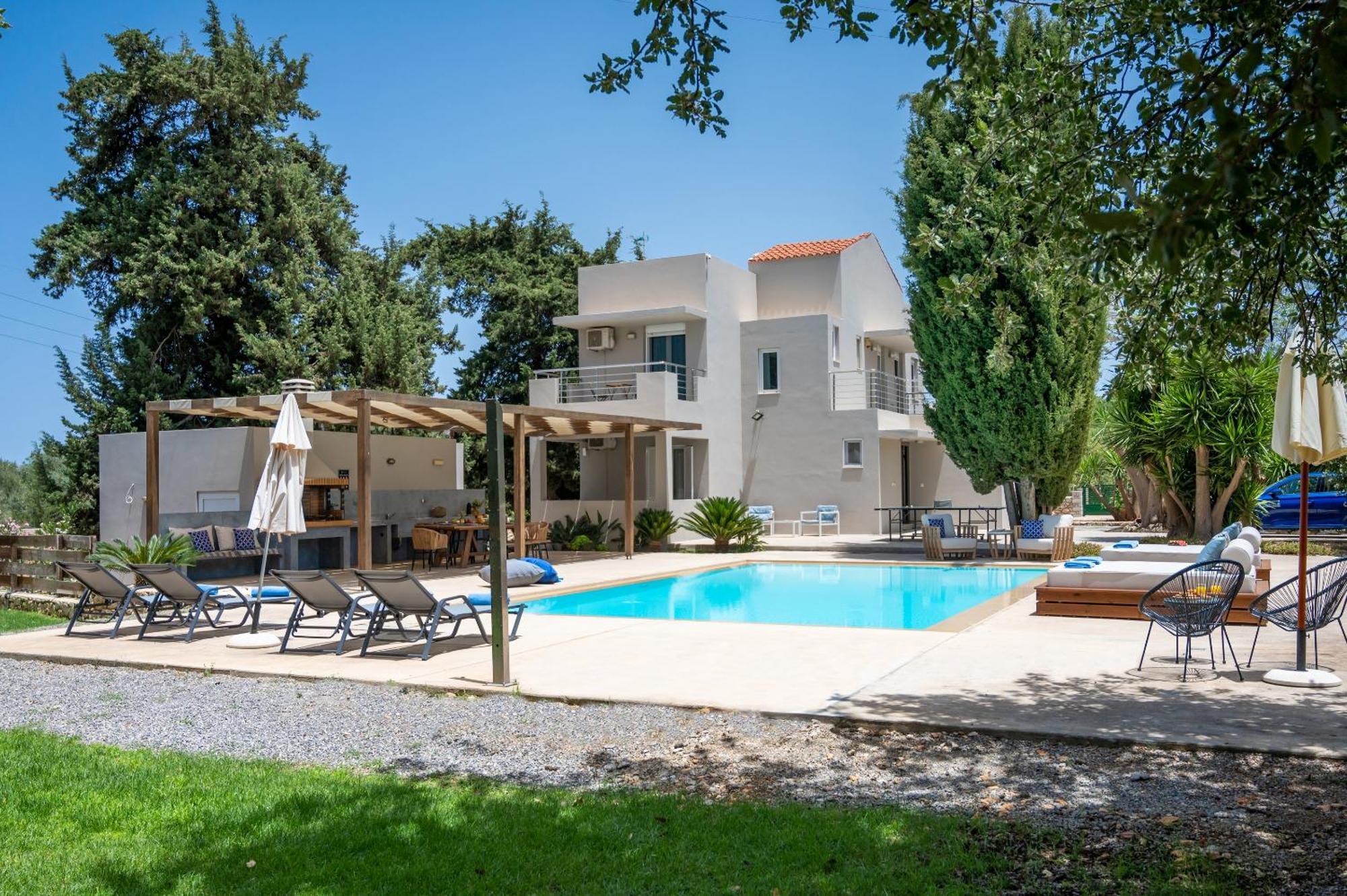 Villa Ellie - Heated Pool, Playground, Garden & Bbq! Vederoi Zewnętrze zdjęcie