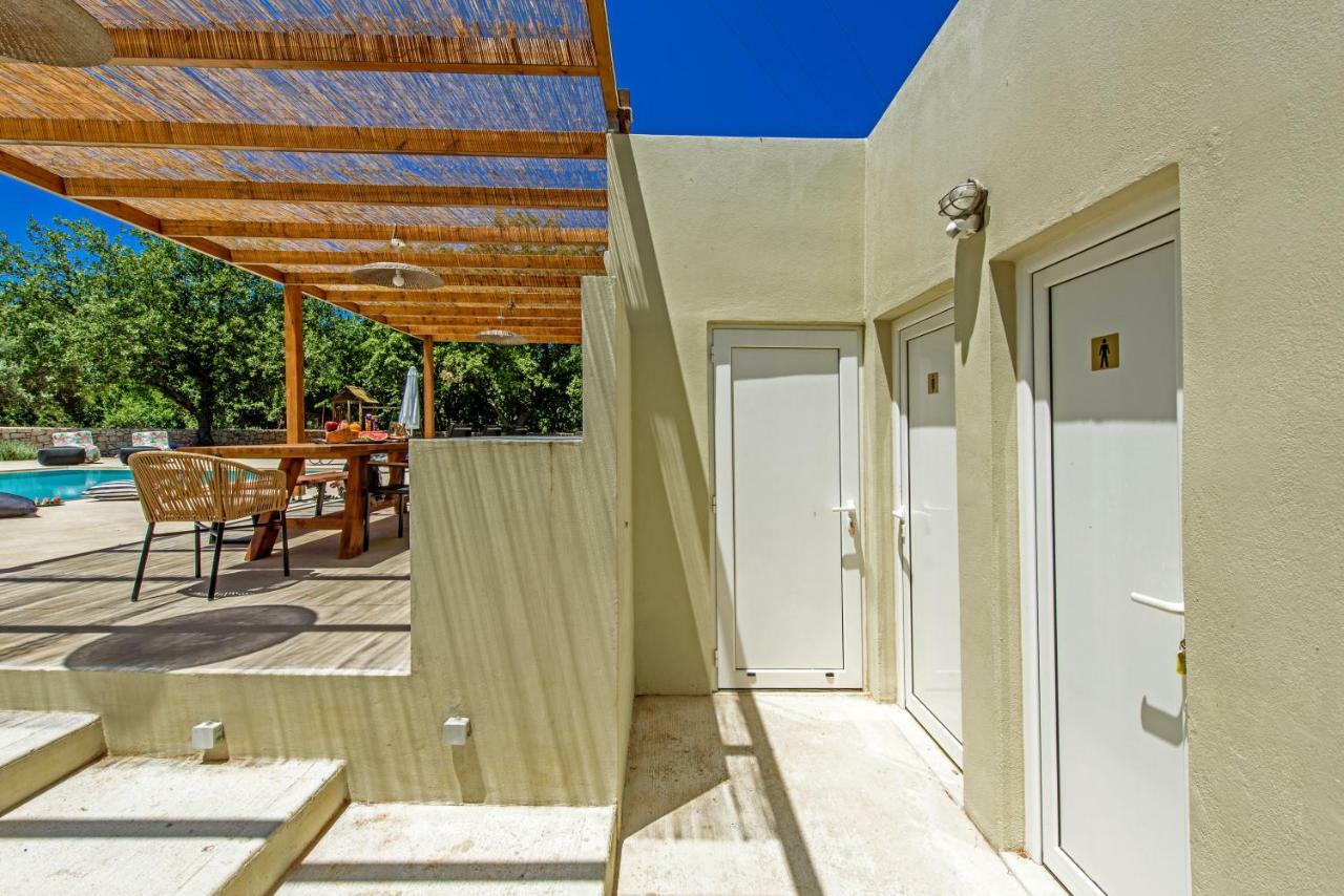 Villa Ellie - Heated Pool, Playground, Garden & Bbq! Vederoi Zewnętrze zdjęcie