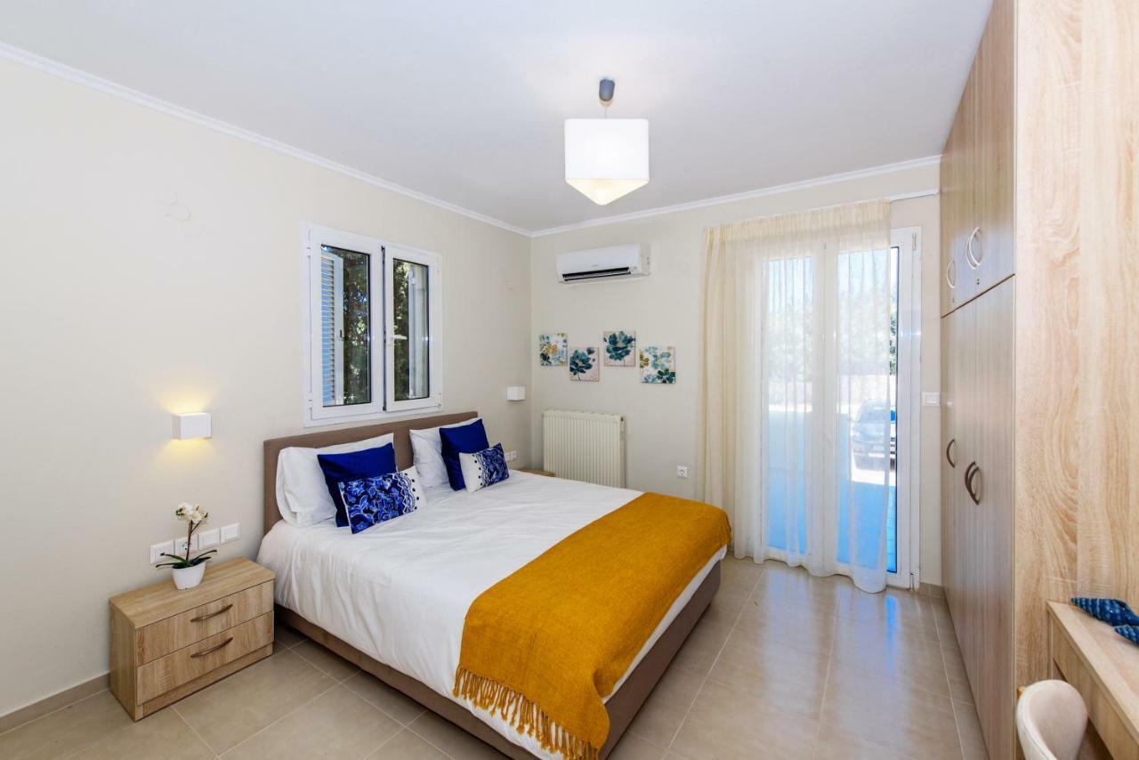 Villa Ellie - Heated Pool, Playground, Garden & Bbq! Vederoi Zewnętrze zdjęcie